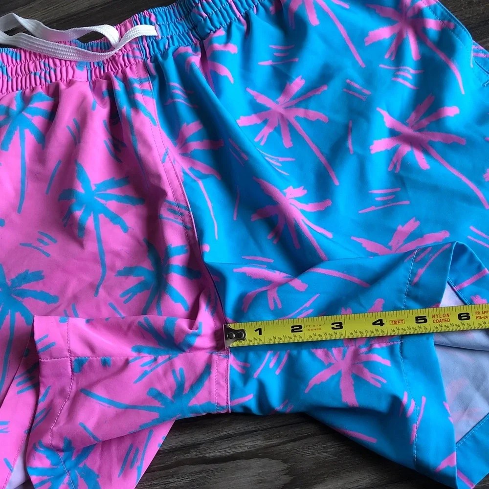 Chubbies Mens Palm Tree Print Swim Trunks Pink Blue Lined Small